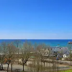 Uttiet Mit Meeresblick 1-4-6 Apartmán *